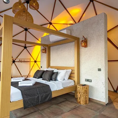 Kalkan Dome & Deluxe-glamping In Kalkan *