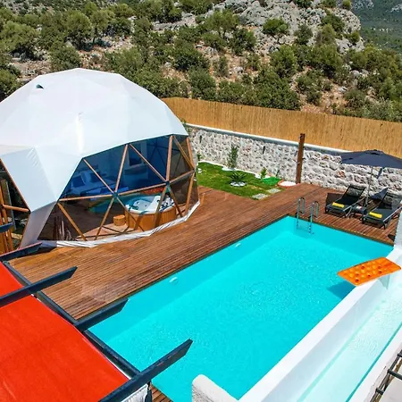 Kalkan Dome & Deluxe-glamping In Kalkan