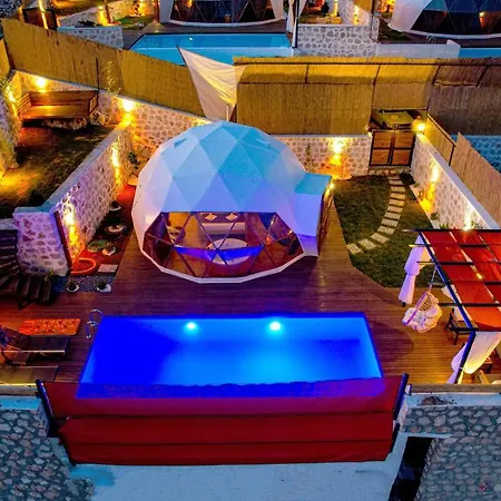 Kalkan Dome & Deluxe-glamping In Kalkan *