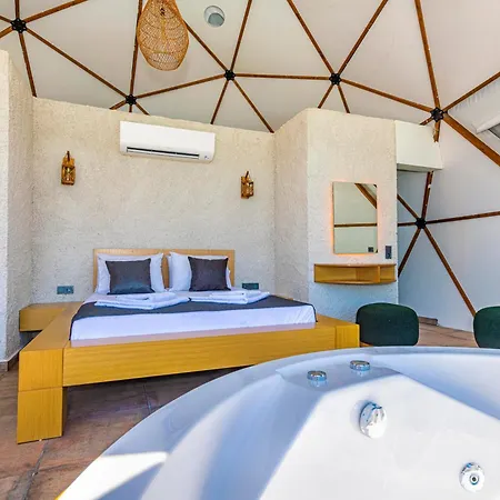 Hotel Kalkan Dome & Deluxe-glamping In Kalkan