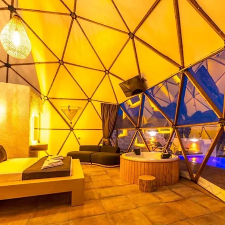 Kalkan Dome & Deluxe-glamping In Kalkan ホテル