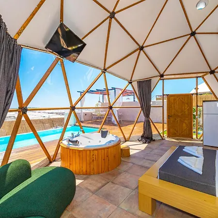 Kalkan Dome & Deluxe-glamping In Kalkan ホテル *